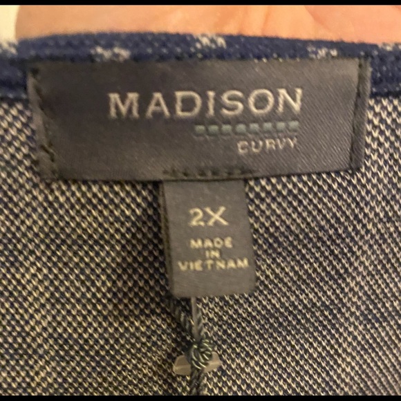 SKYLAR + MADISON WOMENS JUMPSUIT SIZE 2X. - Picture 6 of 6